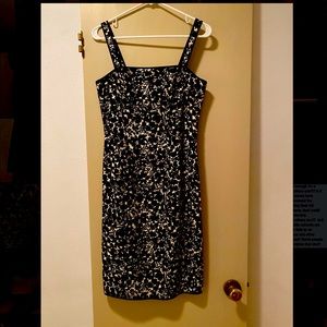 Cocktail dress/sundress.